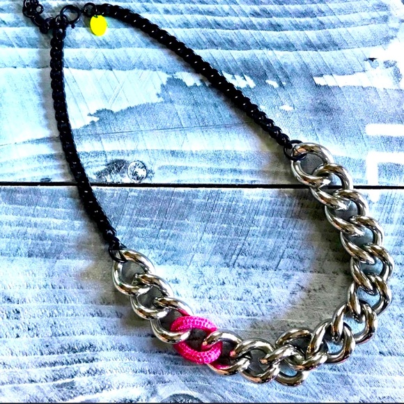 Juicy Couture Jewelry - 🖤Juicy Couture chunky link pink pave necklace 🖤